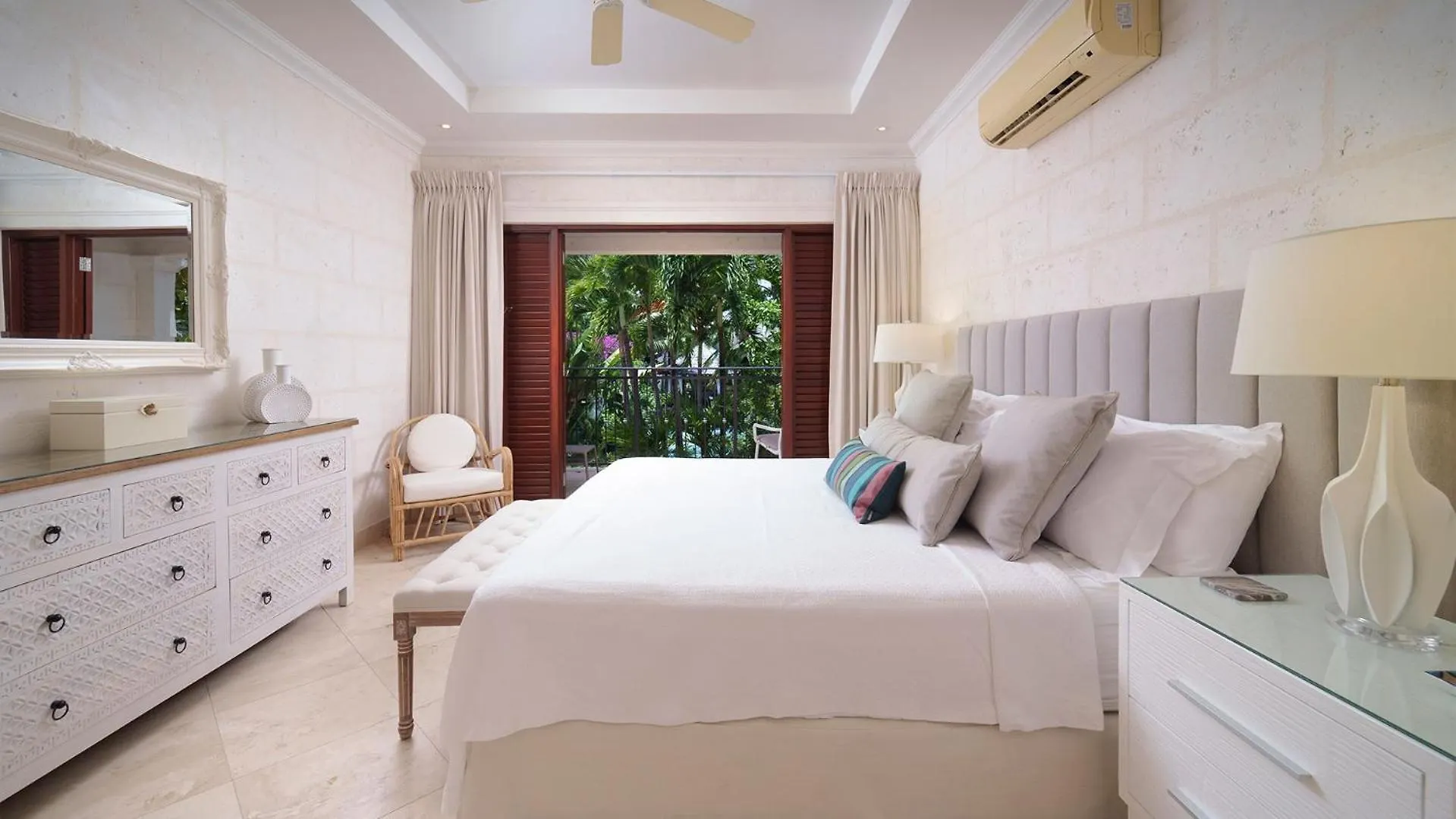 بيت للعطل Claridges 1 Home سانت بيتير